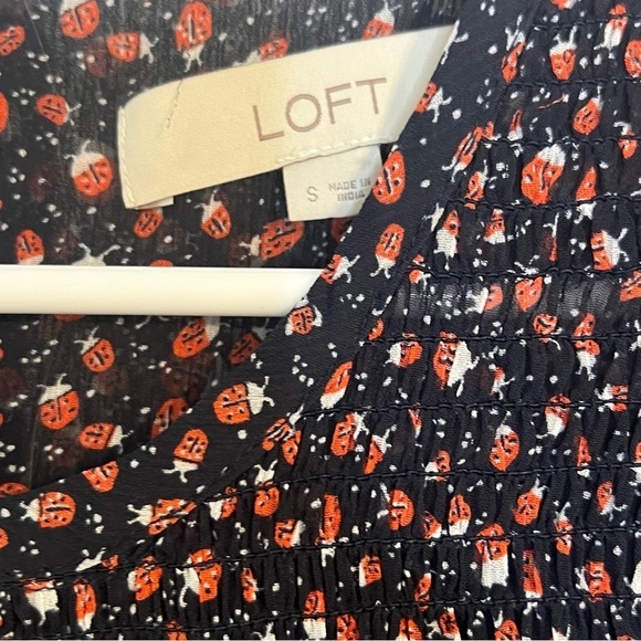 LOFT ladybug blouse size small - Picture 5 of 7